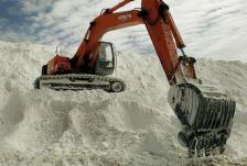 2019年12月化学原料与制品制造业出厂价格持续走低，同比下降5.4%